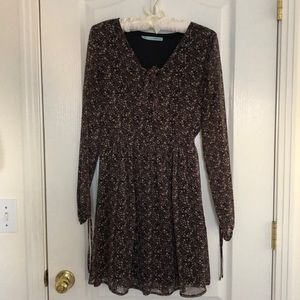 ⚡️FLASH SALE⚡️GORGEOUS Chiffon Dress!